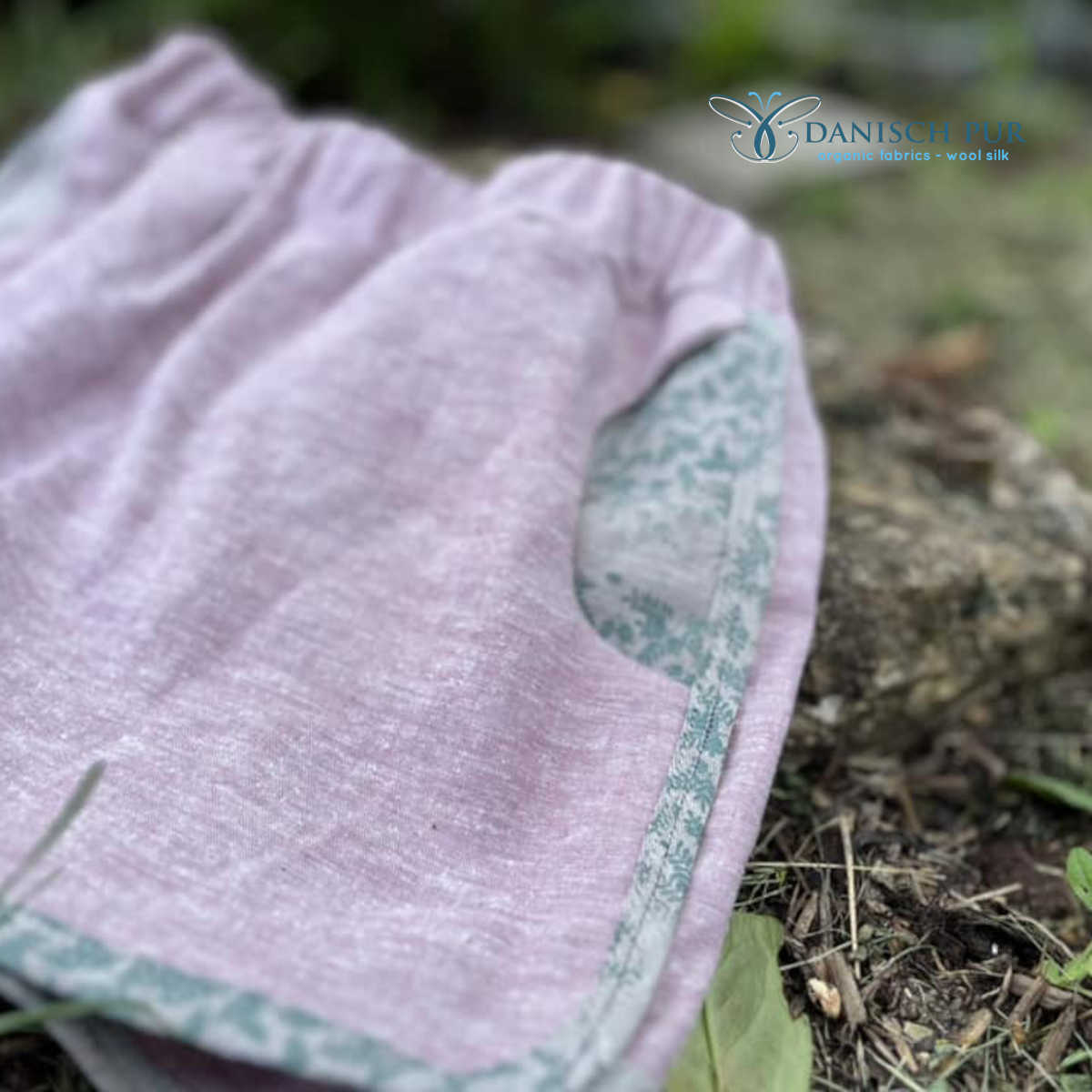 Webware Hanf Lyocell Mandelblüte (55% Hanf-43% TENCEL™ Lyocell, 2% Elasthan)