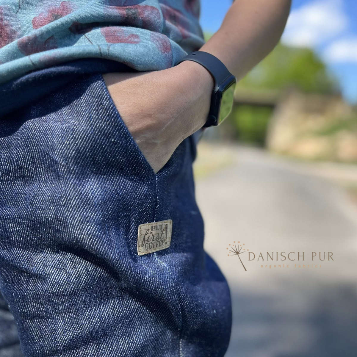 Korkpatch- Korklabel "But first COFFEE"