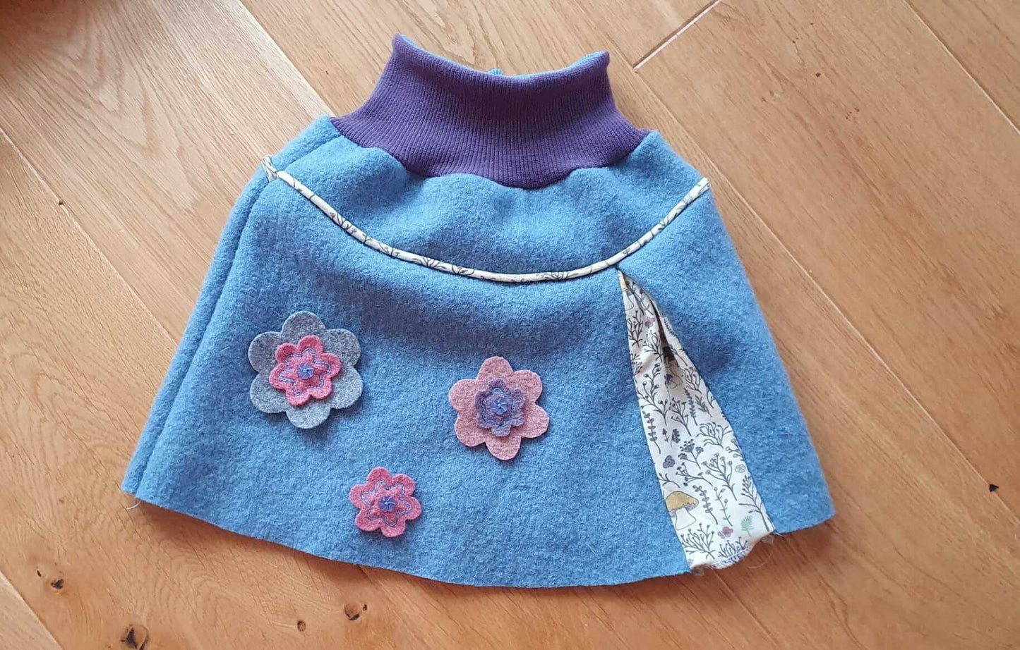 Schnittmuster "Miss Walk" Kinderrock aus Walk mit pfiffiger Falte, 74-164 von t-design, inkl Beamer Datei