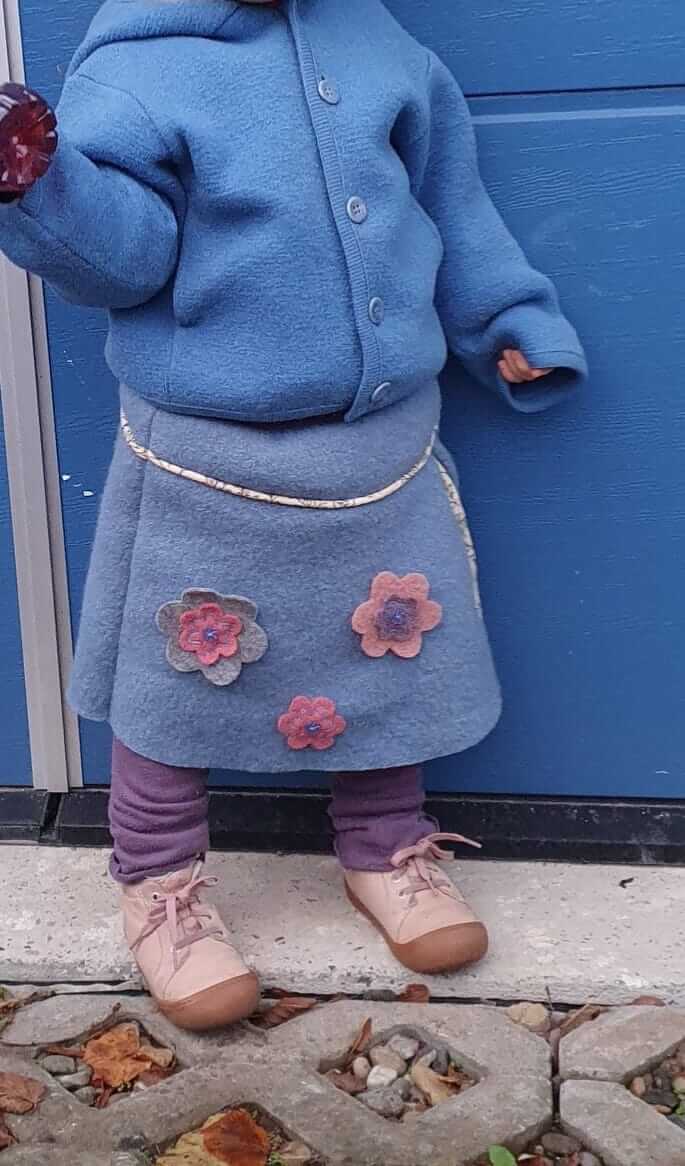 Schnittmuster "Miss Walk" Kinderrock aus Walk mit pfiffiger Falte, 74-164 von t-design, inkl Beamer Datei