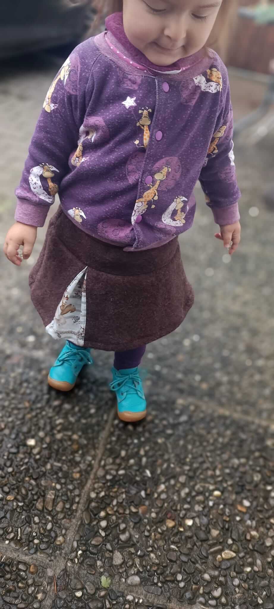 Schnittmuster "Miss Walk" Kinderrock aus Walk mit pfiffiger Falte, 74-164 von t-design, inkl Beamer Datei