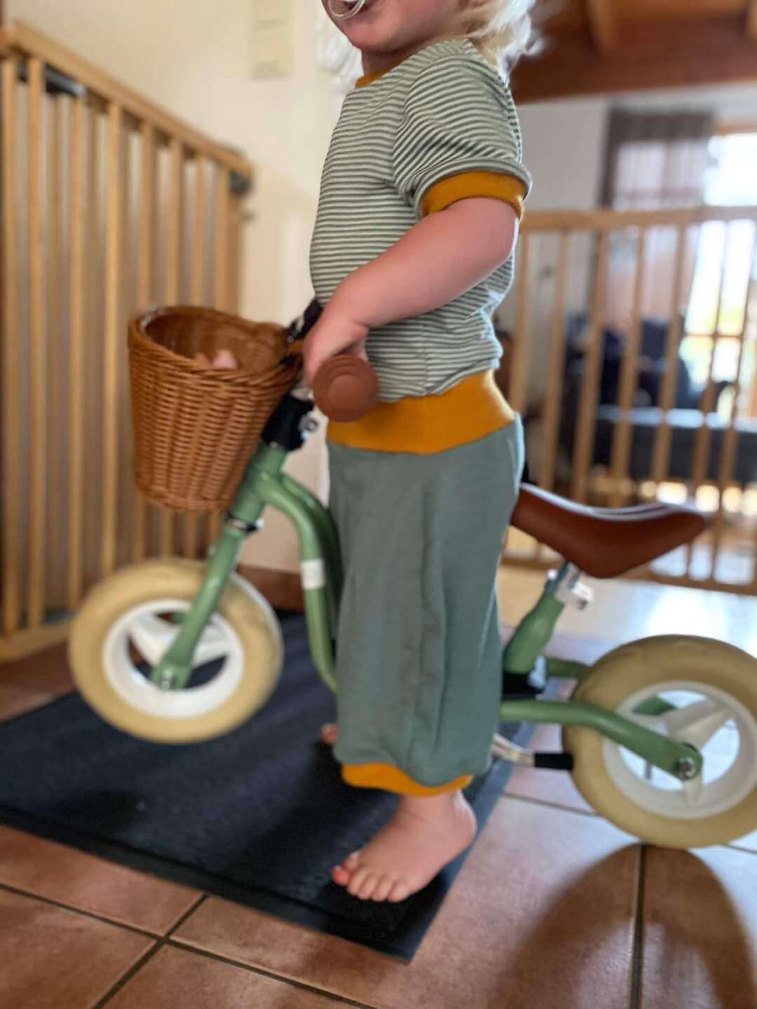 Sewing pattern for reversible shirt Emil&amp;Emilia E&amp;E by Rosa Näht and Danish Pur - sizes 80-170