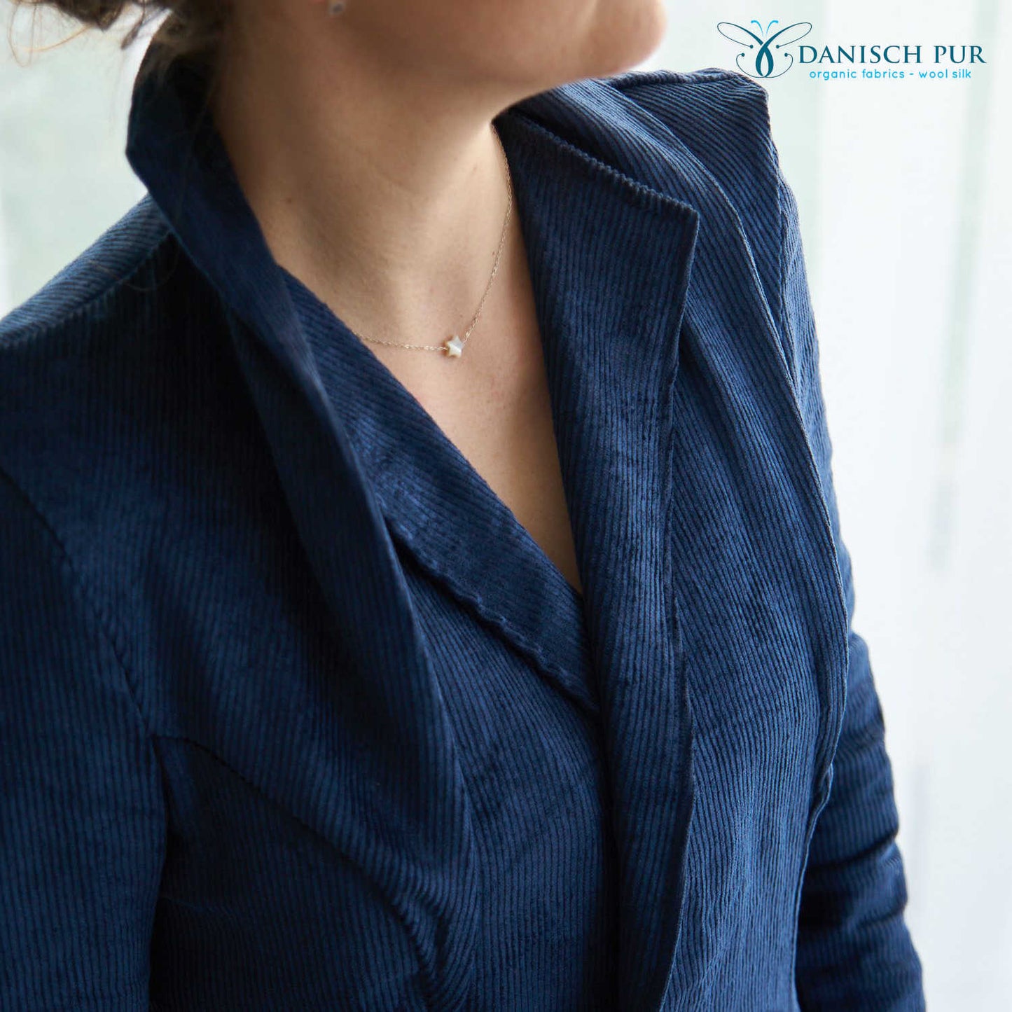 Webware Hanf Lyocell CORD - Cord Königsblau (55% Hanf-45% TENCEL™ Lyocell)