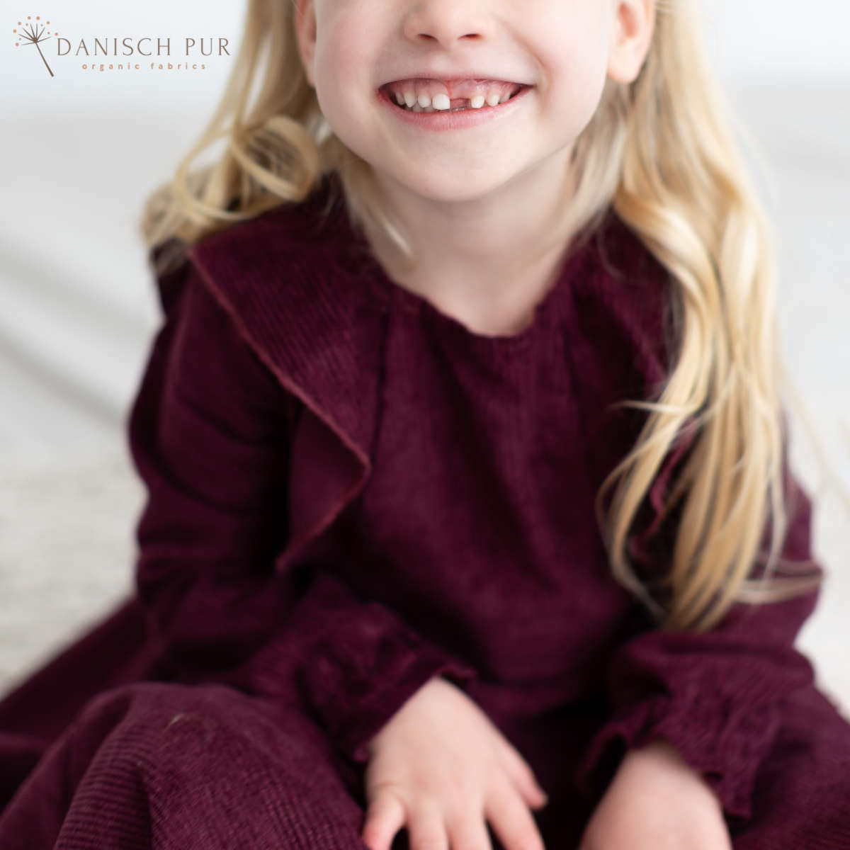 Webware Hanf Lyocell CORD - Cord Waldfrucht (55% Hanf-45% TENCEL™ Lyocell)