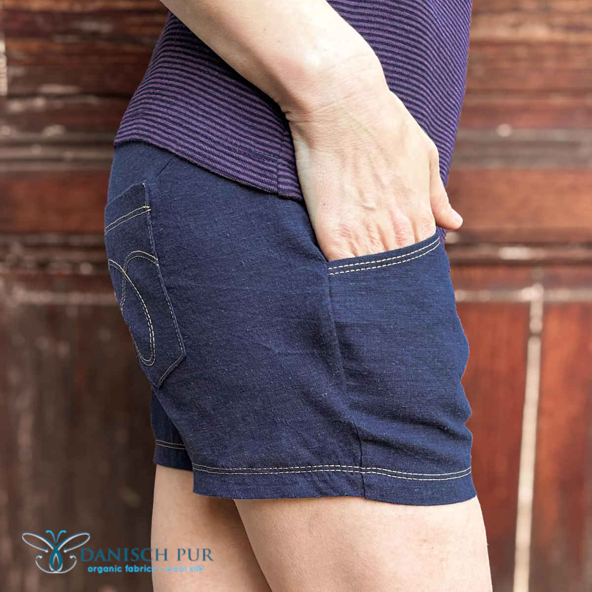Webware Hanf Lyocell Kohlrabenblau (55% Hanf-43% TENCEL™ Lyocell- 2% Elasthan)