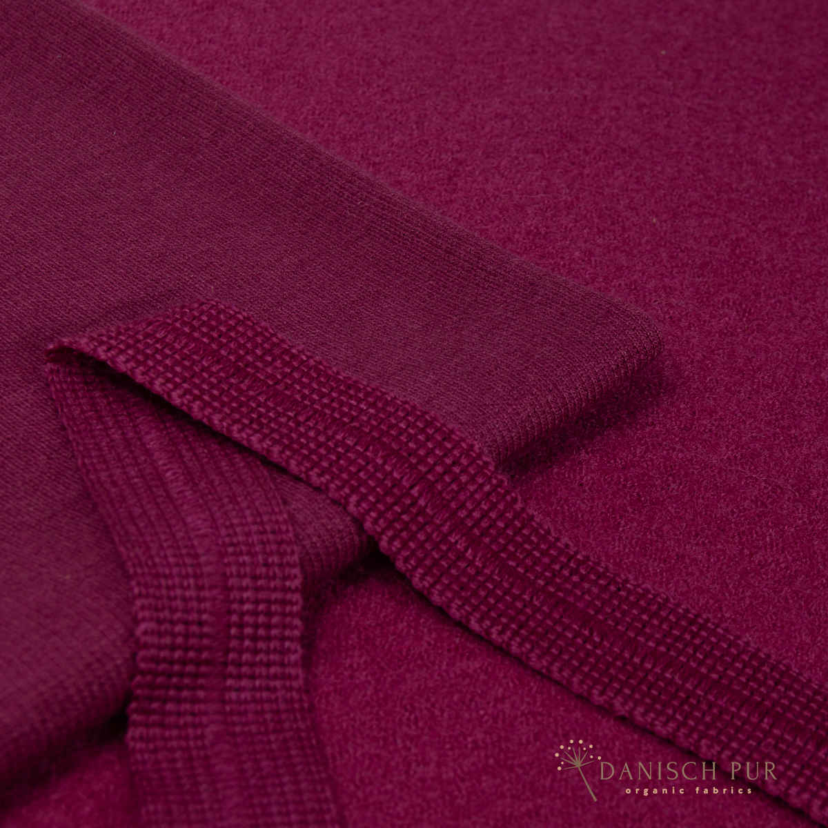 Cuddly walk in cherry red - organic wool walk as merino wool (kbt, mulesing-free)