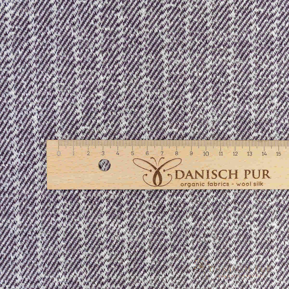 Coupon 50 cm Bio Wolle-Hanf (kbt, mulesingfreit-kba) Aubergine melierter Fischgrat