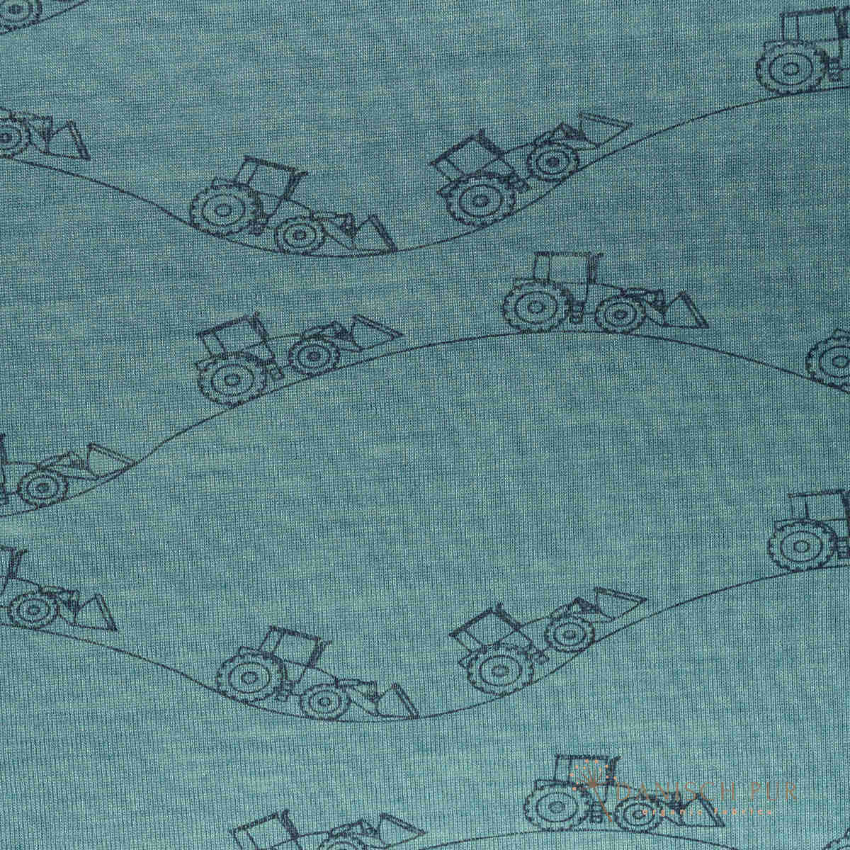 Organic wool silk lather on Arctic Night (kbt, mulesing-free)