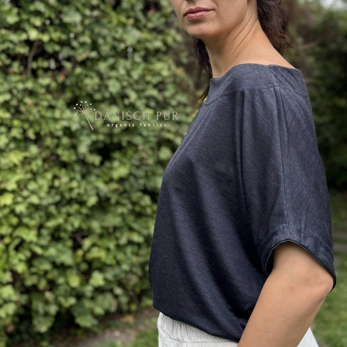 Singlejersey Bio Wolle Seide Kohlrabenblau (70% Schurwolle Merino, kbt, mulesingfrei, 30% Seide)