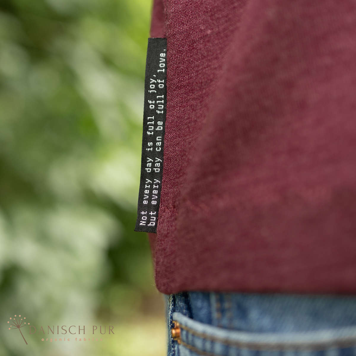 Organic wool silk chocolate-cherry (organic, mulesing-free)