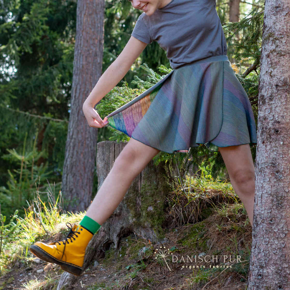 Bio Wolljacquard Regenbogenstreifen-Cino (Merino, kbt, mulesingfrei)