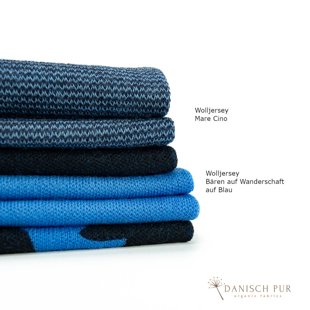 Bio Wolljersey Bären auf Wanderschaft auf Sommerblau (Merino, kbt, mulesingfrei)