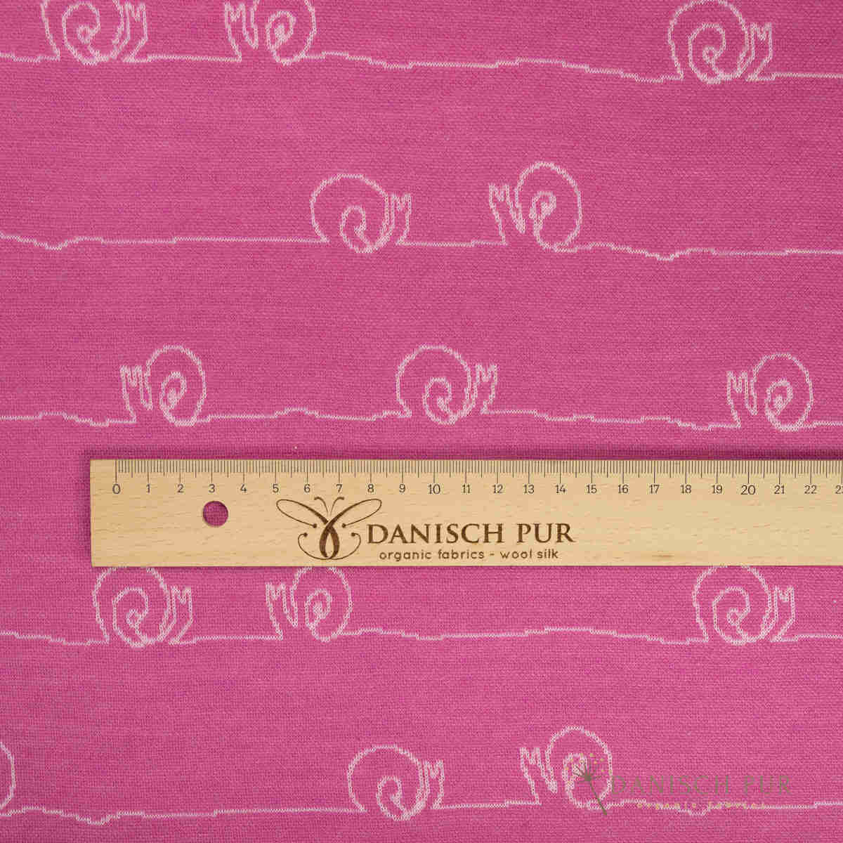 Panel 65cm Jacquard Snail Love - on Orchid Panel (100% virgin wool, Merino, organic, mulesing-free)