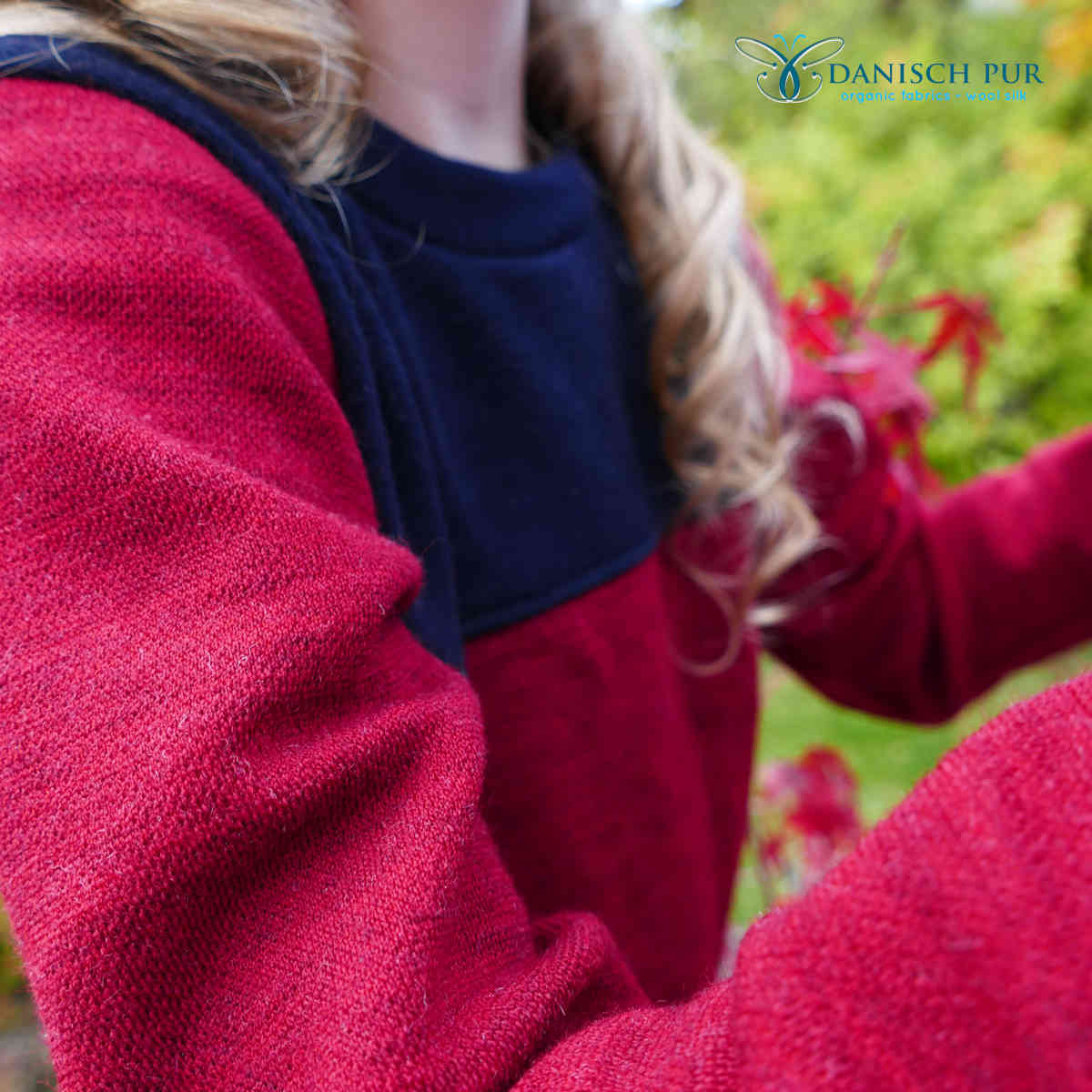 Organic wool jersey jacquard plain red mottled (Merino, kbt, mulesing-free)