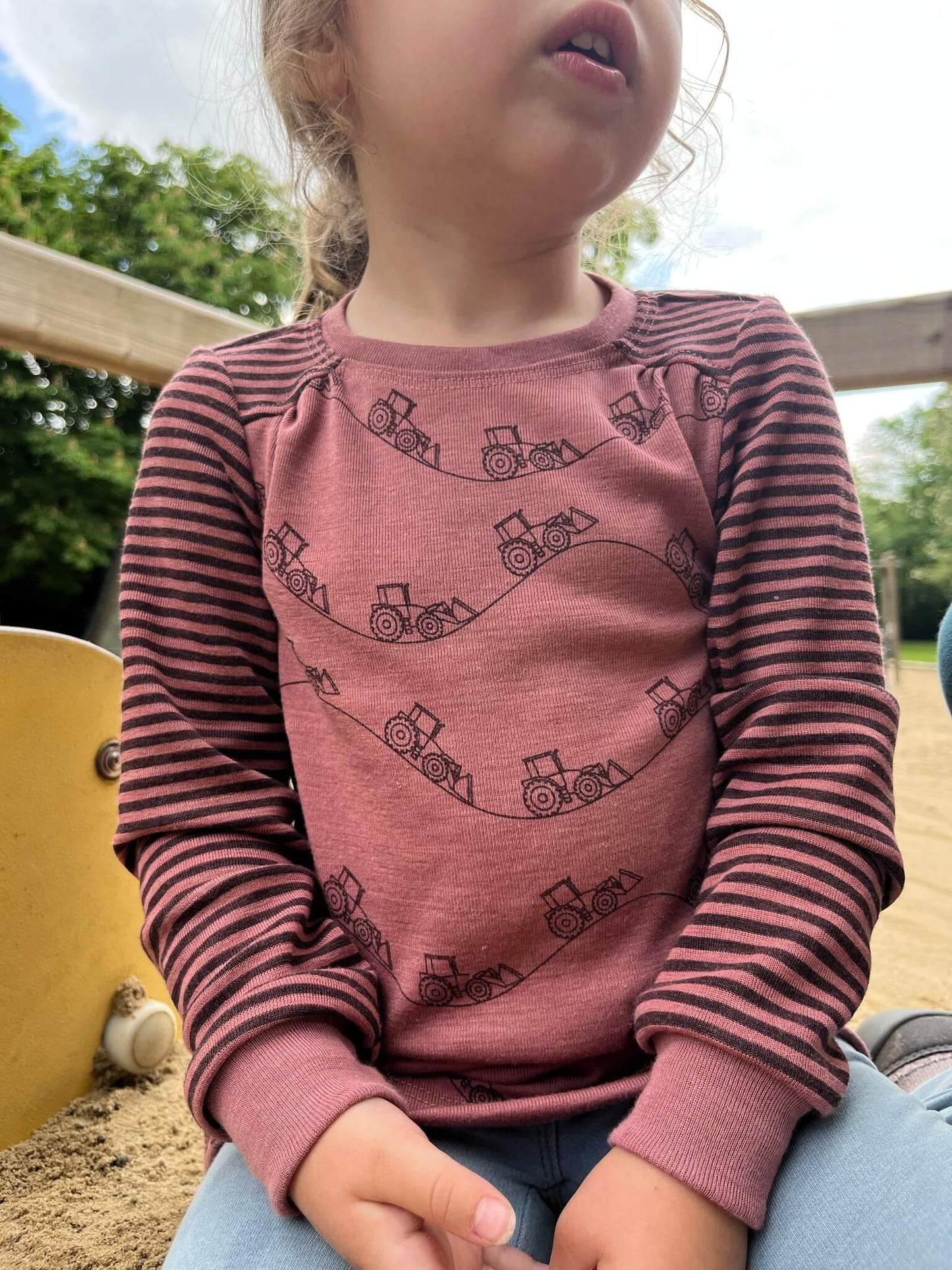 Schnittmuster "Miss Mini" T-Shirt für Wolle Seide, 98-140 von t-design, inkl Beamer Datei